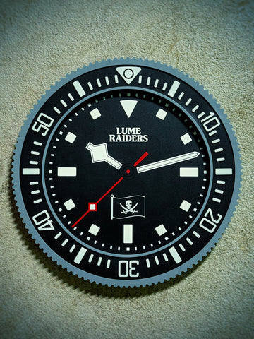 Lume Raiders™ Raid Diver FX EDC Watch Tray
