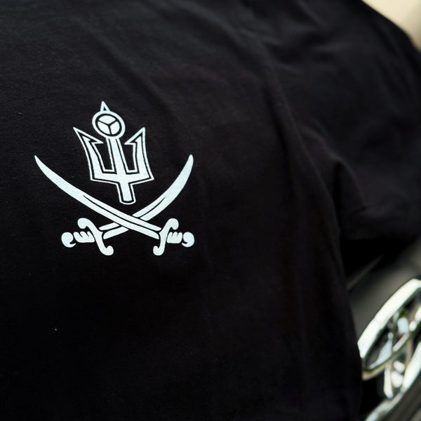 Lume Raiders™ “Old Yota and a RLX ” T-Shirt